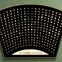 Кто сказал, что бриллианты должны быть беcцветными?