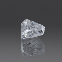 Индивидуальность в каждом камне: инновационная огранка «Рождение бриллианта»