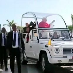 Папа Римский резко осудил «экстрактивизм» во время визита в богатую алмазами Анголу