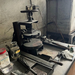 РАСПРОДАЖА ОБОРУДОВАНИЯ ДЛЯ ЮВЕЛИРНОЙ МАСТЕРСКОЙ / ЗАВОДА!