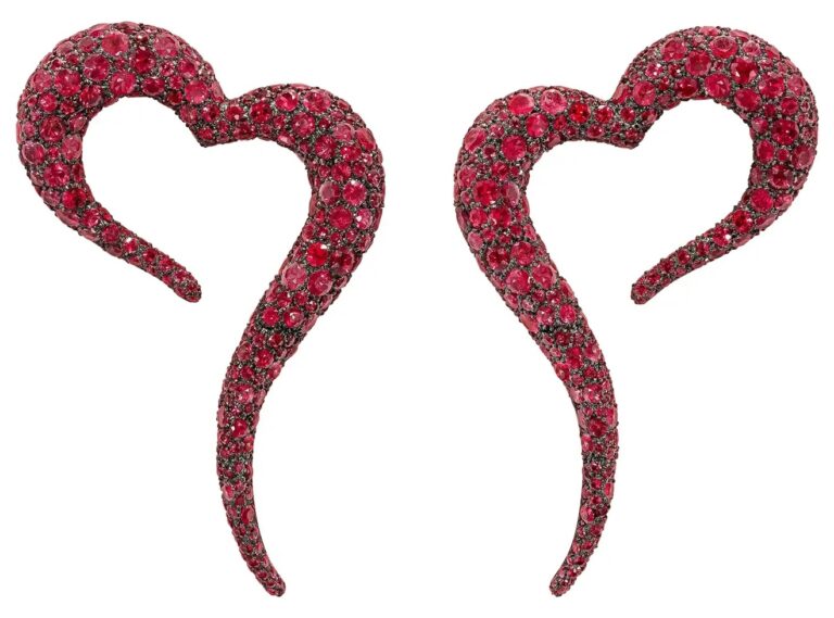 Рубиновые серьги VanLeles в форме сердца