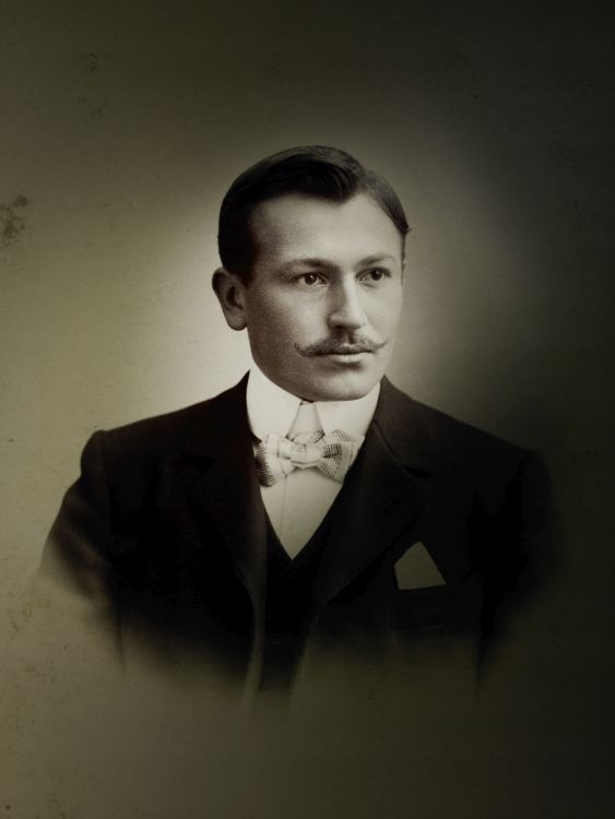 Ганс Вильсдорф, основатель компании Rolex (Ролекс)