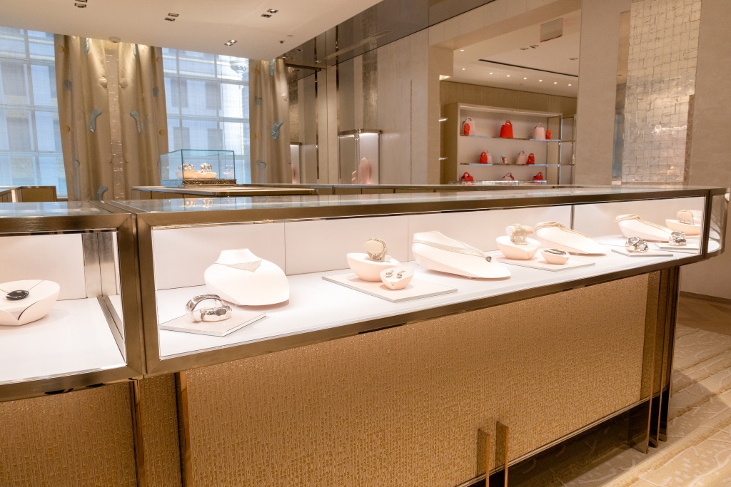 Caseline concepts on the fifth floor of Landmark, which will be replicated for future key Tiffany flagships worldwide.