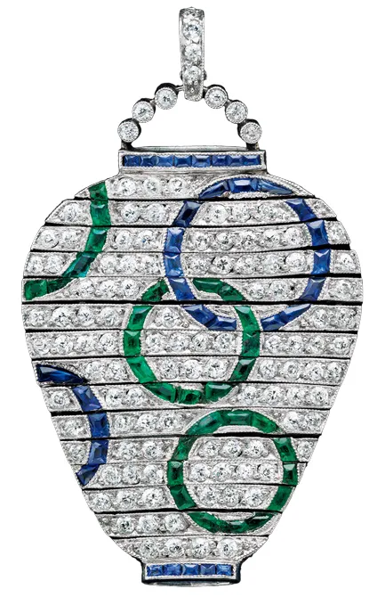 Подвеска «Китайский фонарик» с красивым дизайном фонарика и изумрудным кольцом. Около 1915–1920 гг., Франция.