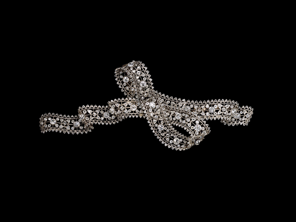 Брошь Массина