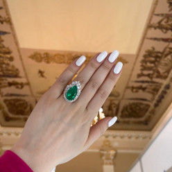 Ювелирный фестиваль "Сокровища" в самом сердце Петербурга