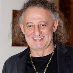 24 января день рождения праздновал Михаил Григорьевич Сасонко