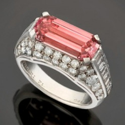 Рекордная цена за скромную реликвию