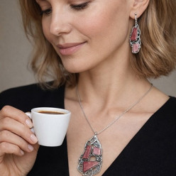 ЦИРКОН С: когда украшения говорят характером