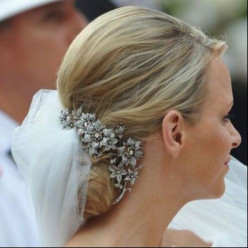 "Трепещущие" драгоценности 19 века: Что побудило ювелиров создавать анимированные украшения?