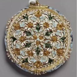 Ювелирное искусство XVII века: Эпоха роскоши и инноваций