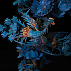 Дянь-цуй — «усеянный зимородками»