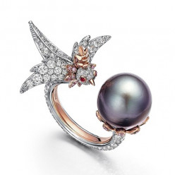 «Птица на жемчужине»  от Tiffany & Co.