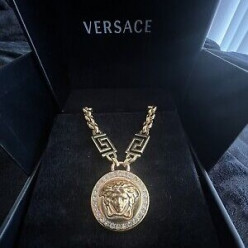 Ясность истории бренда — единственный важный сигнал в сегменте люкс