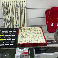 В Симферополе индивидуальный предприниматель предстанет перед судом за незаконное хранение комиссионного золота