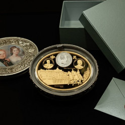 Памятная монета «Долг и любовь»: фотоистория создания